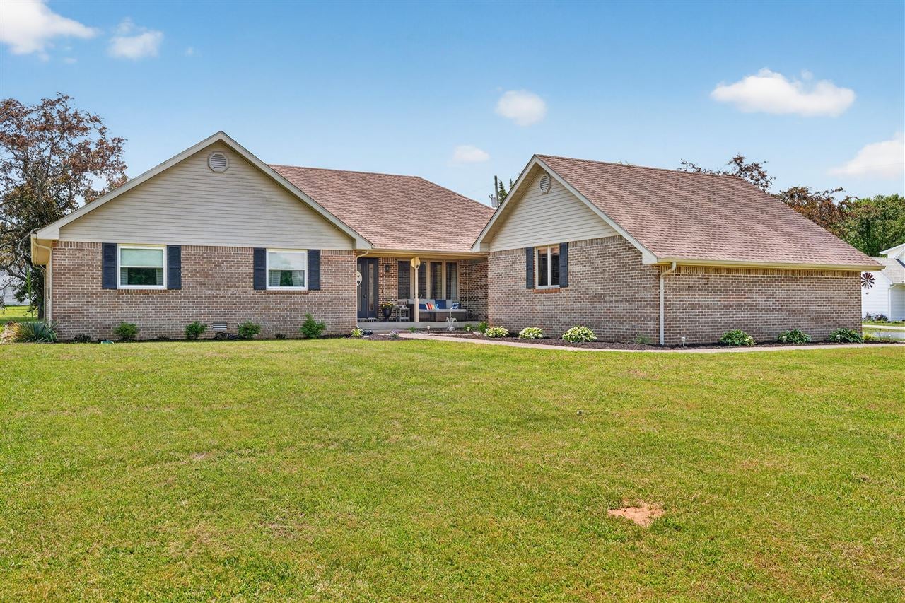 1035 Echo Valley Road — photo