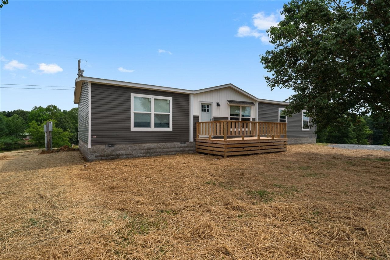 1480 Cedar Flat Curtis Road — photo
