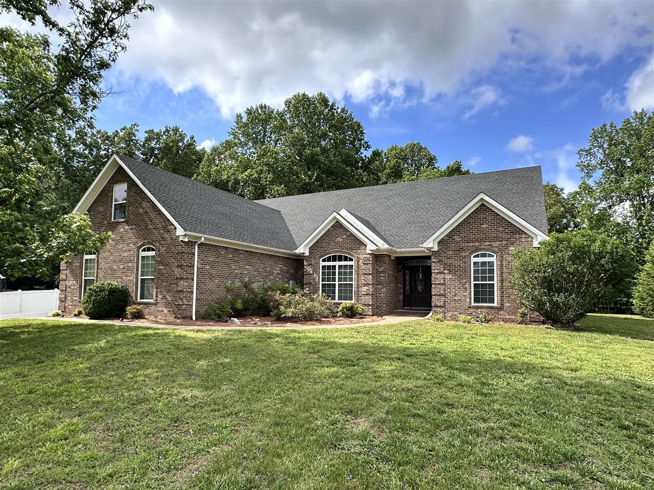 240 Cross Creek Court — photo