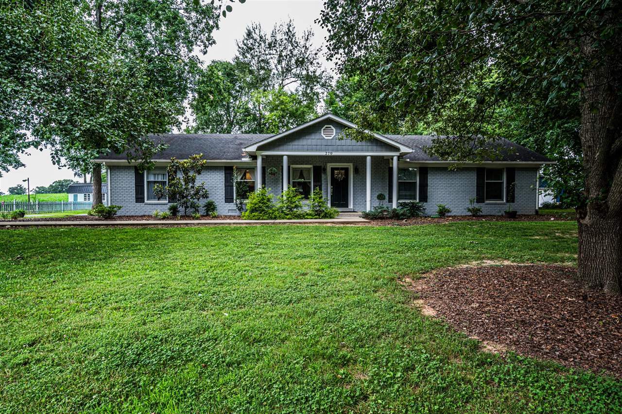 270 Sylvan Circle — photo