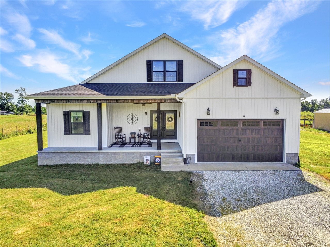 4378 Lewisburg Road — photo