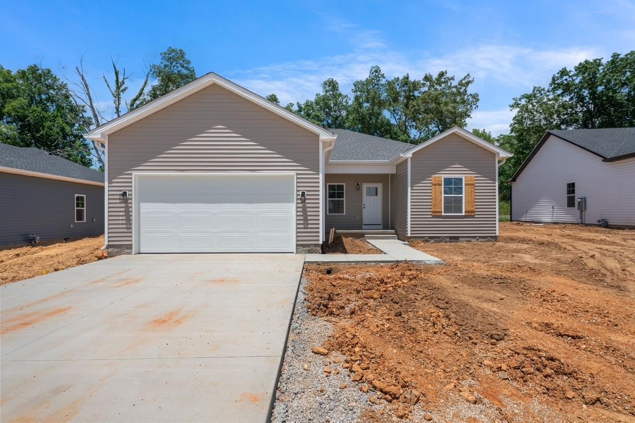 Lot 93 Memphis Street — photo