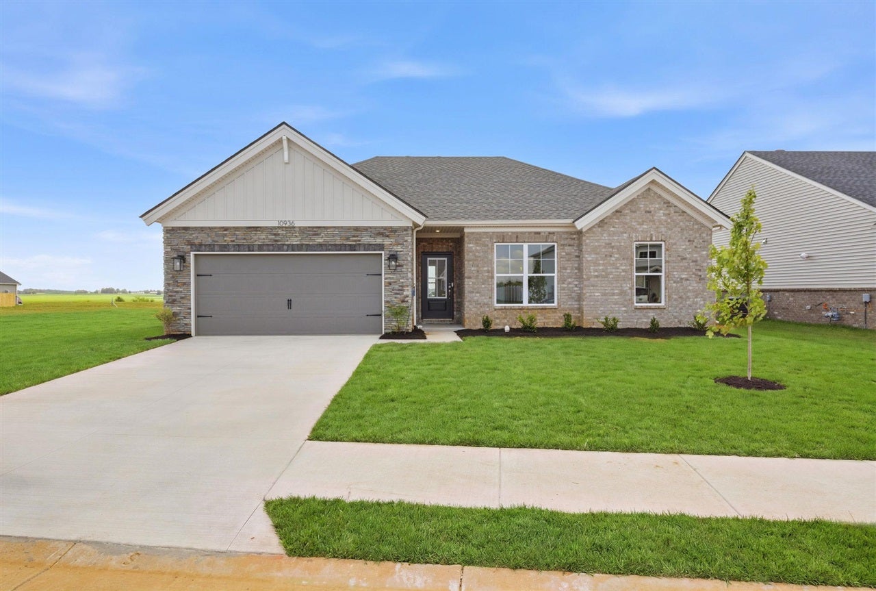 10936 Chickasaw Court — photo