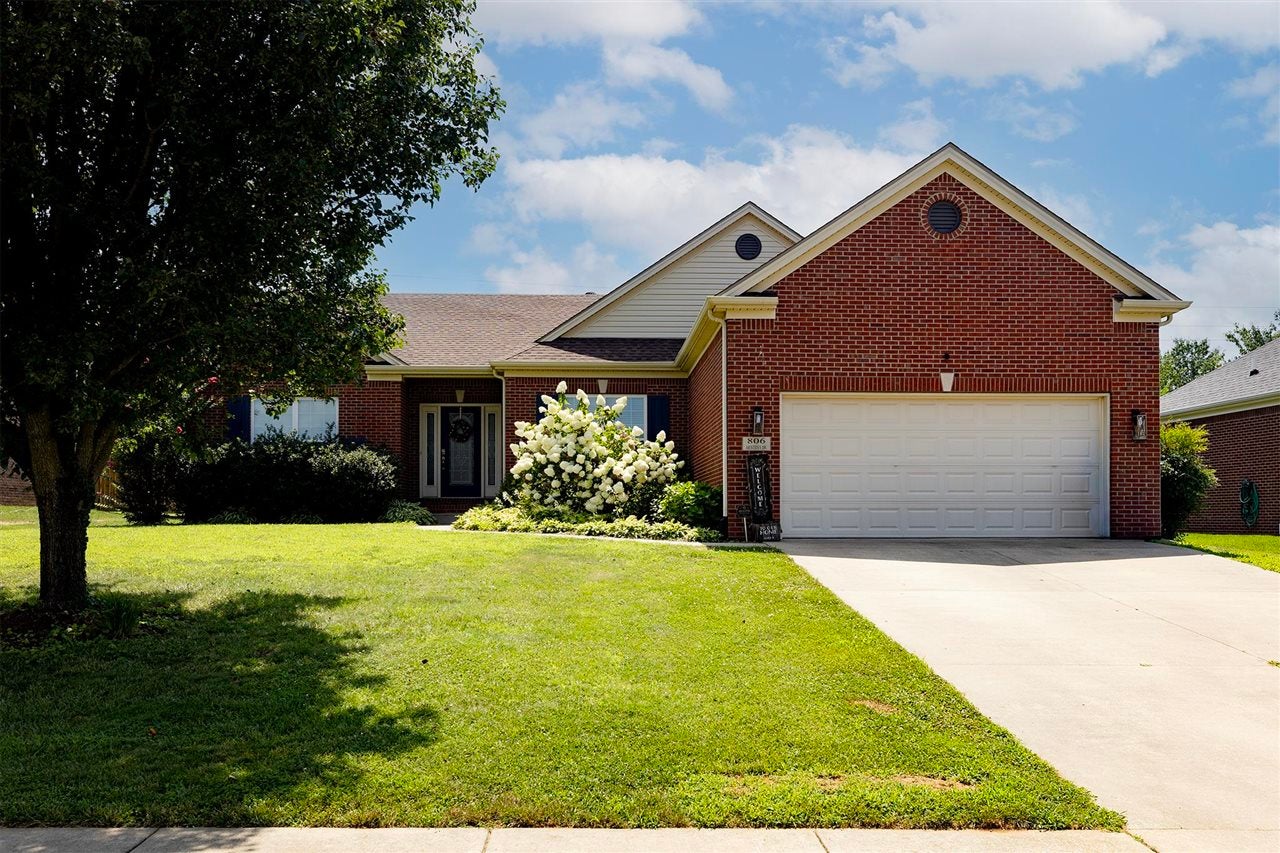 806 Aristides Drive — photo