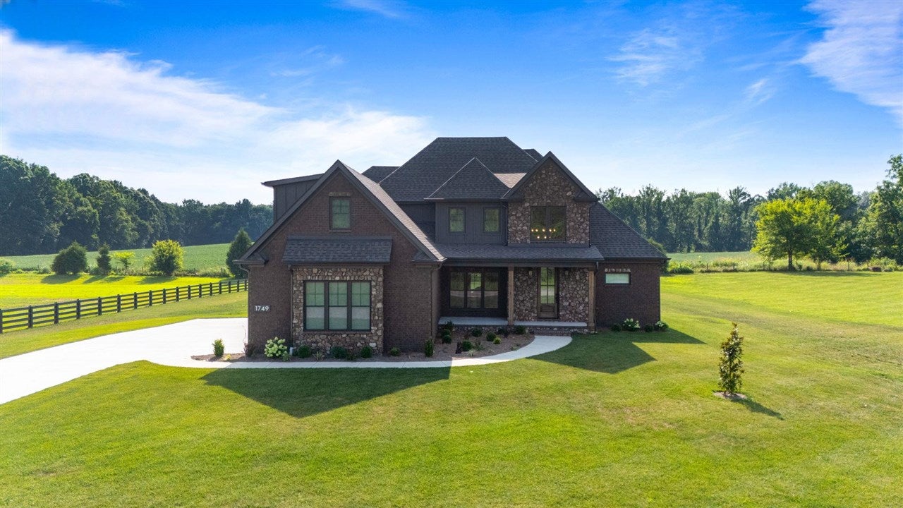 1749 Hazel Farms Lane — photo