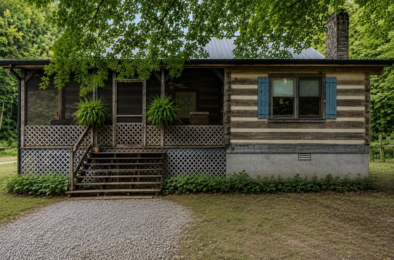 12338 Fountain Run Road — photo