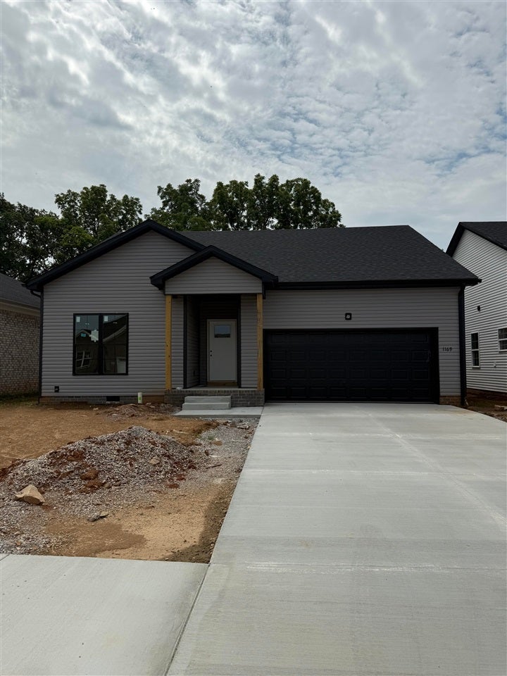 1169 Shallowford Street — photo