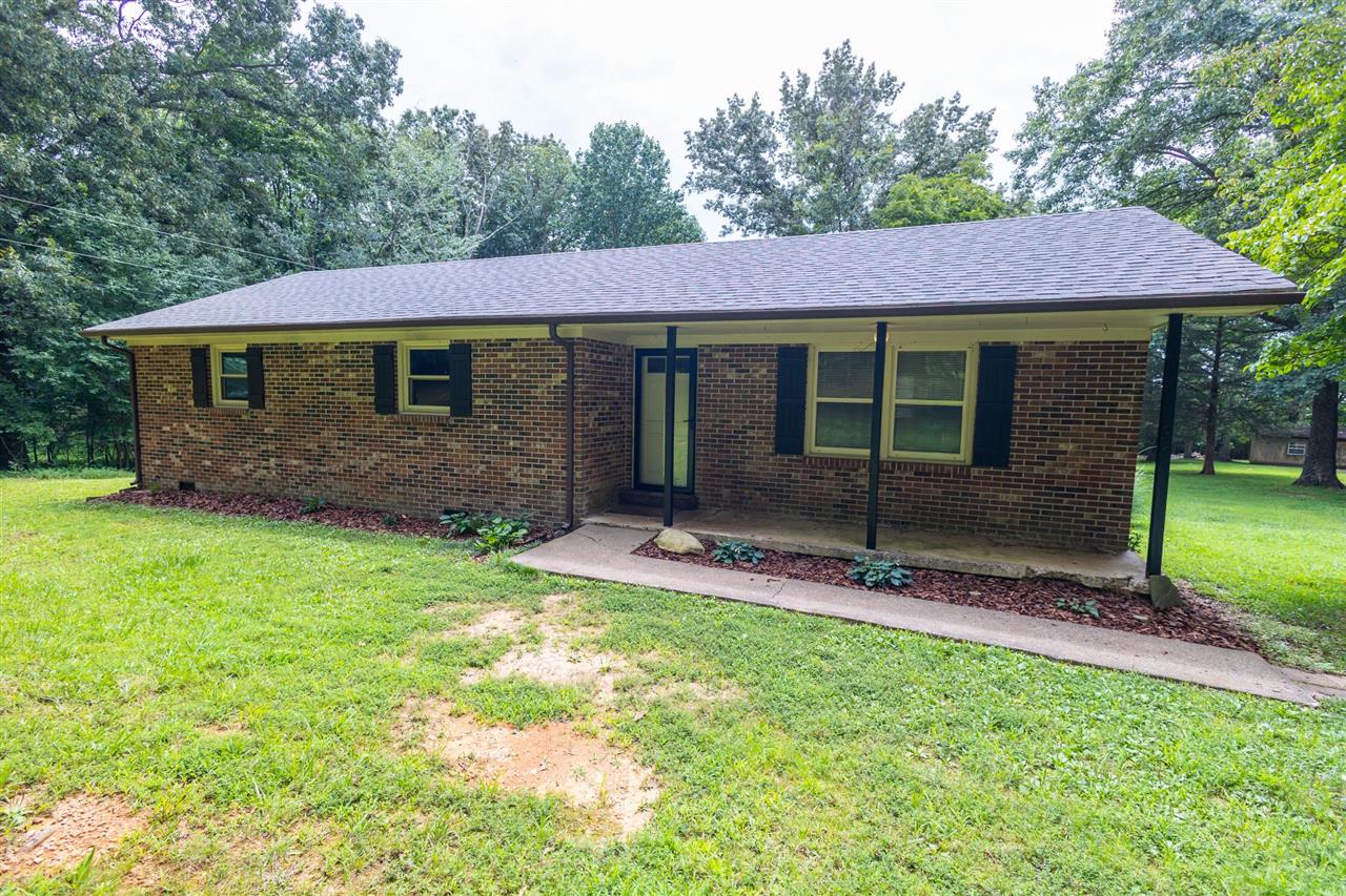 819 Ben T Johns Road — photo