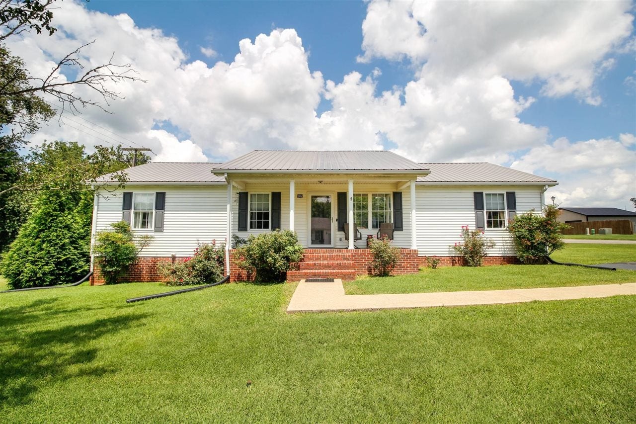 107 Eastland Court — photo