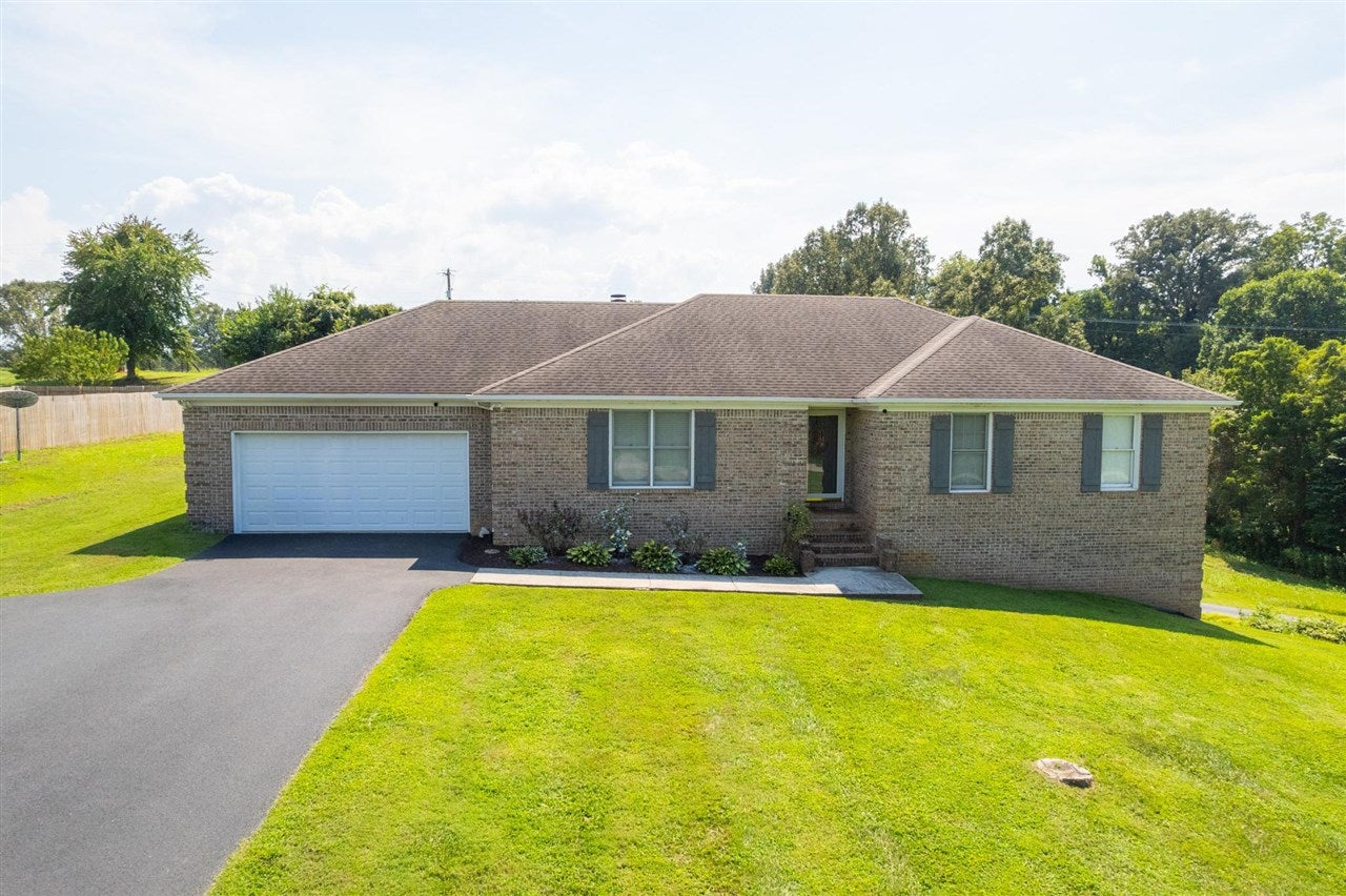 1405 Greathouse Road — photo