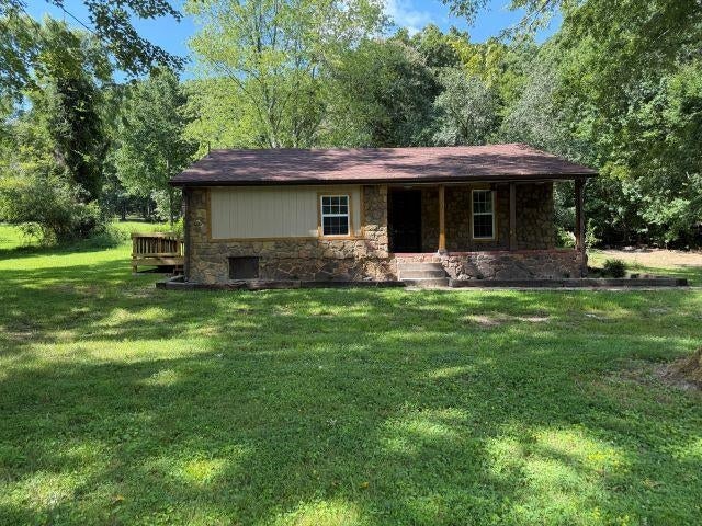 8948 Rochester Road — photo