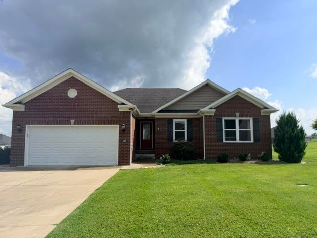 201 Claiborne Circle — photo