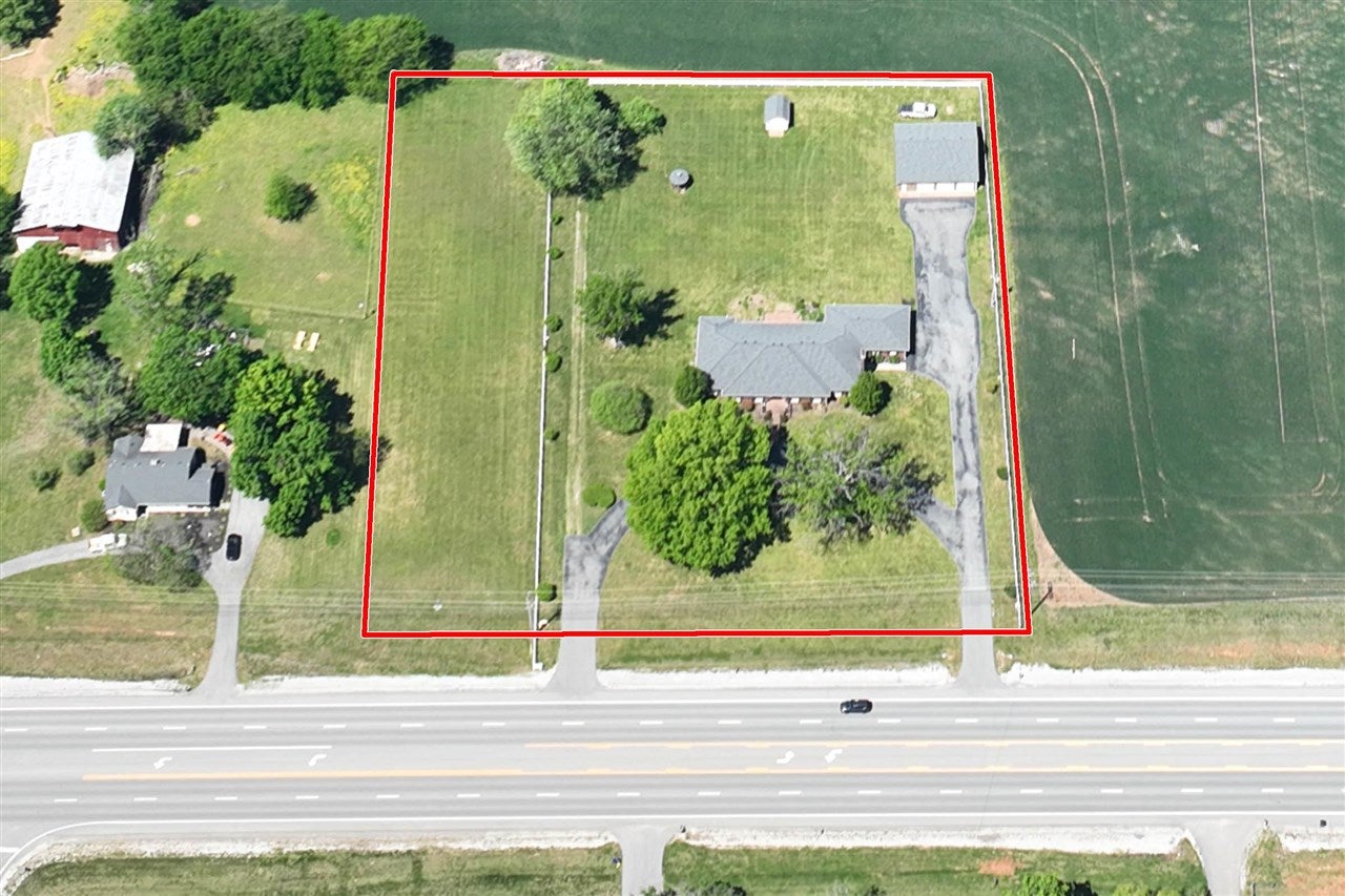 7847 Nashville Road — photo