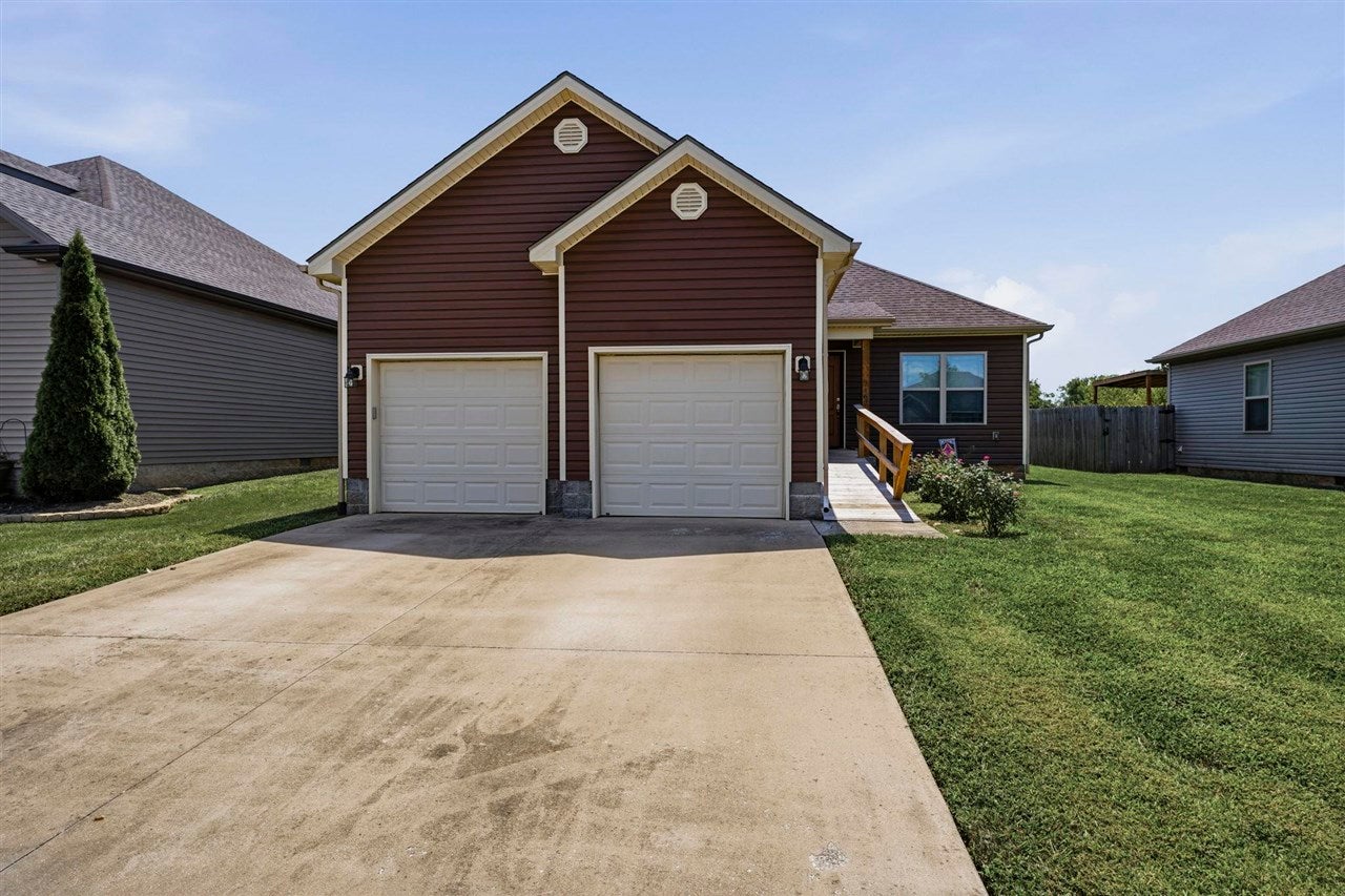 7162 Seagraves Court — photo