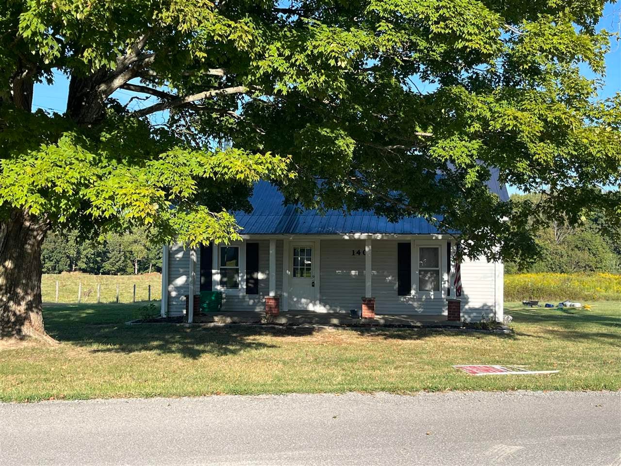 140 Tinsley Road — photo
