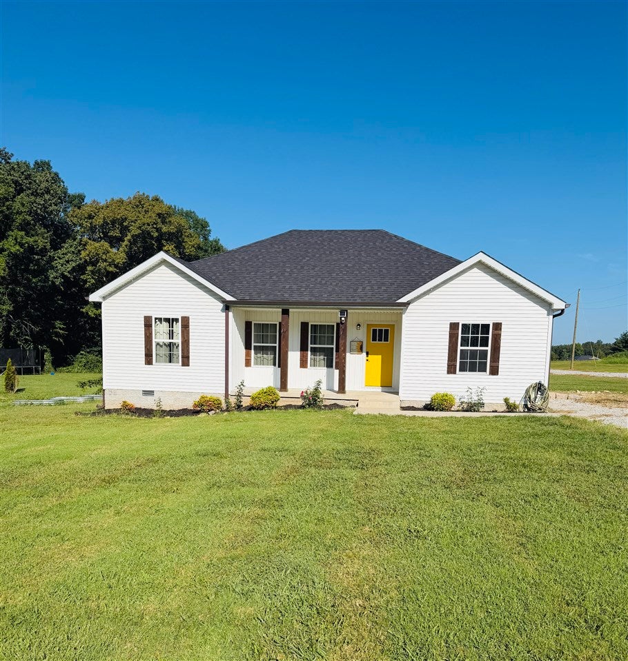105 Hunters Circle — photo