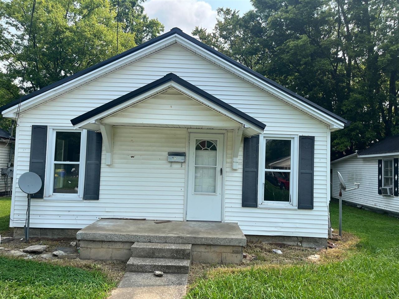 419 S Railroad Street — photo