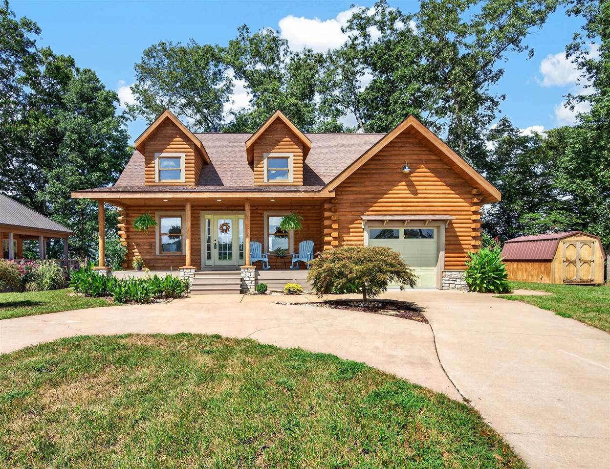 288 Maple Drive — photo