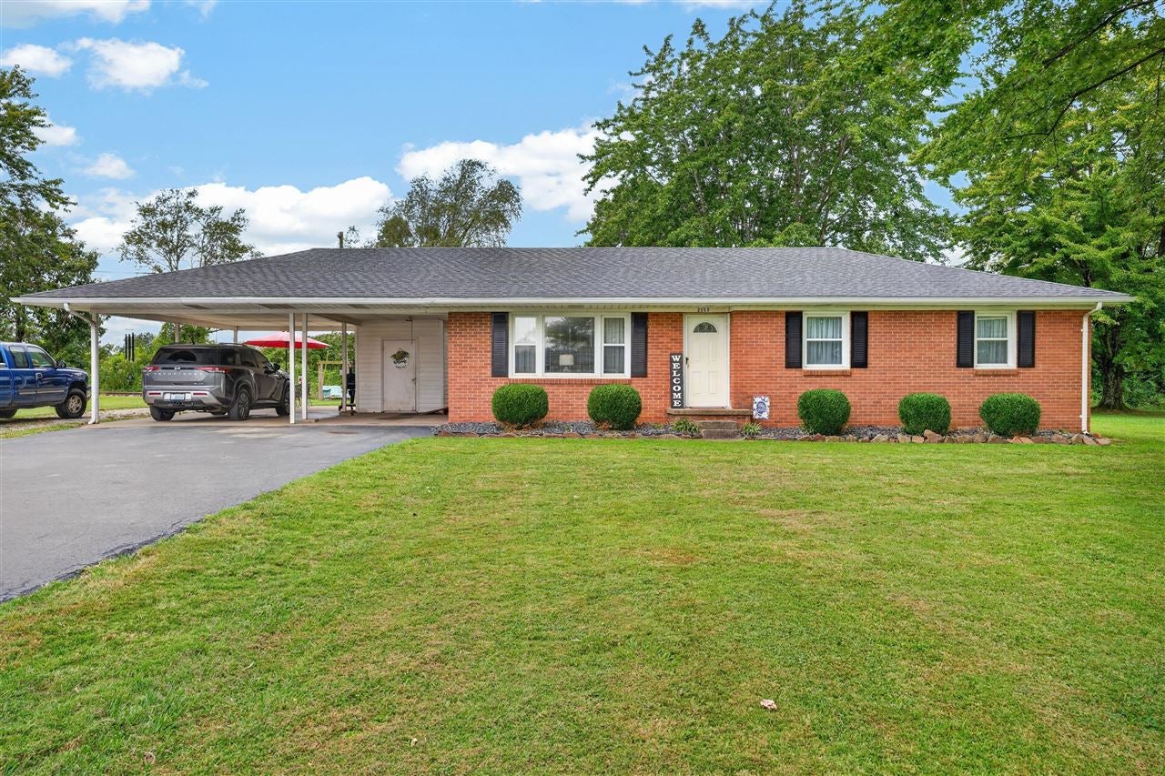 3559 Lewisburg Road — photo