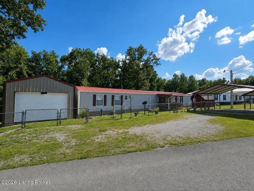 1017 AMBASSADOR SHORES DR — photo 3
