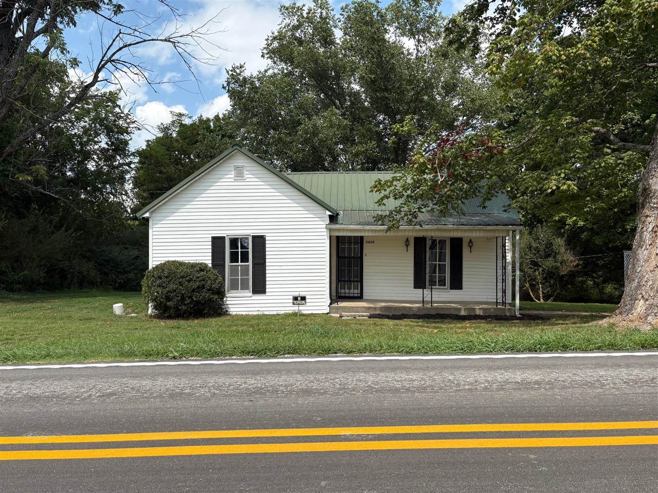 7438 Old Bowling Green Road — photo