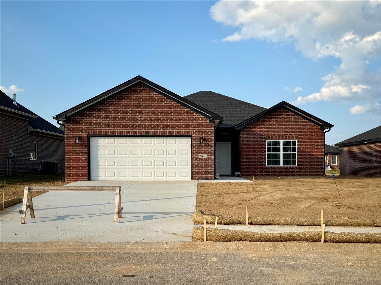 2339 Trenton Lane — photo