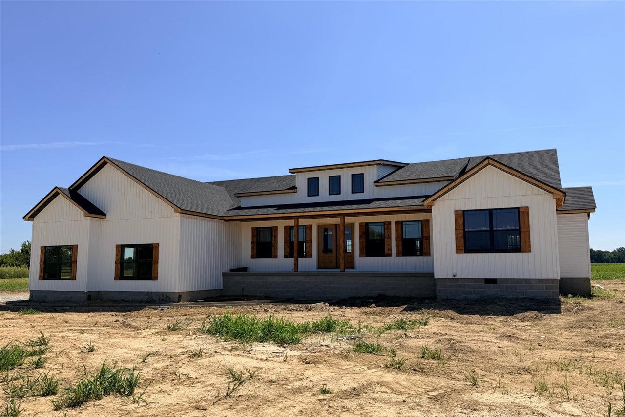 108 Fieldstone Drive — photo