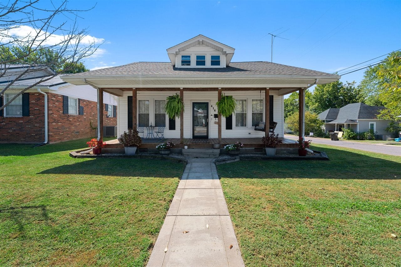 416 W Maple Street — photo
