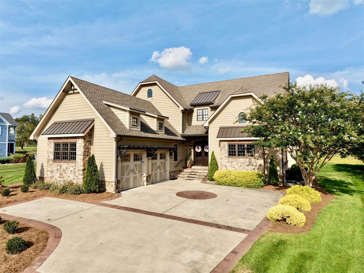 1457 Drakes Ridge Lane — photo