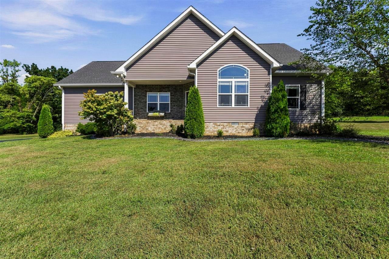 681 Allen Michael Court — photo