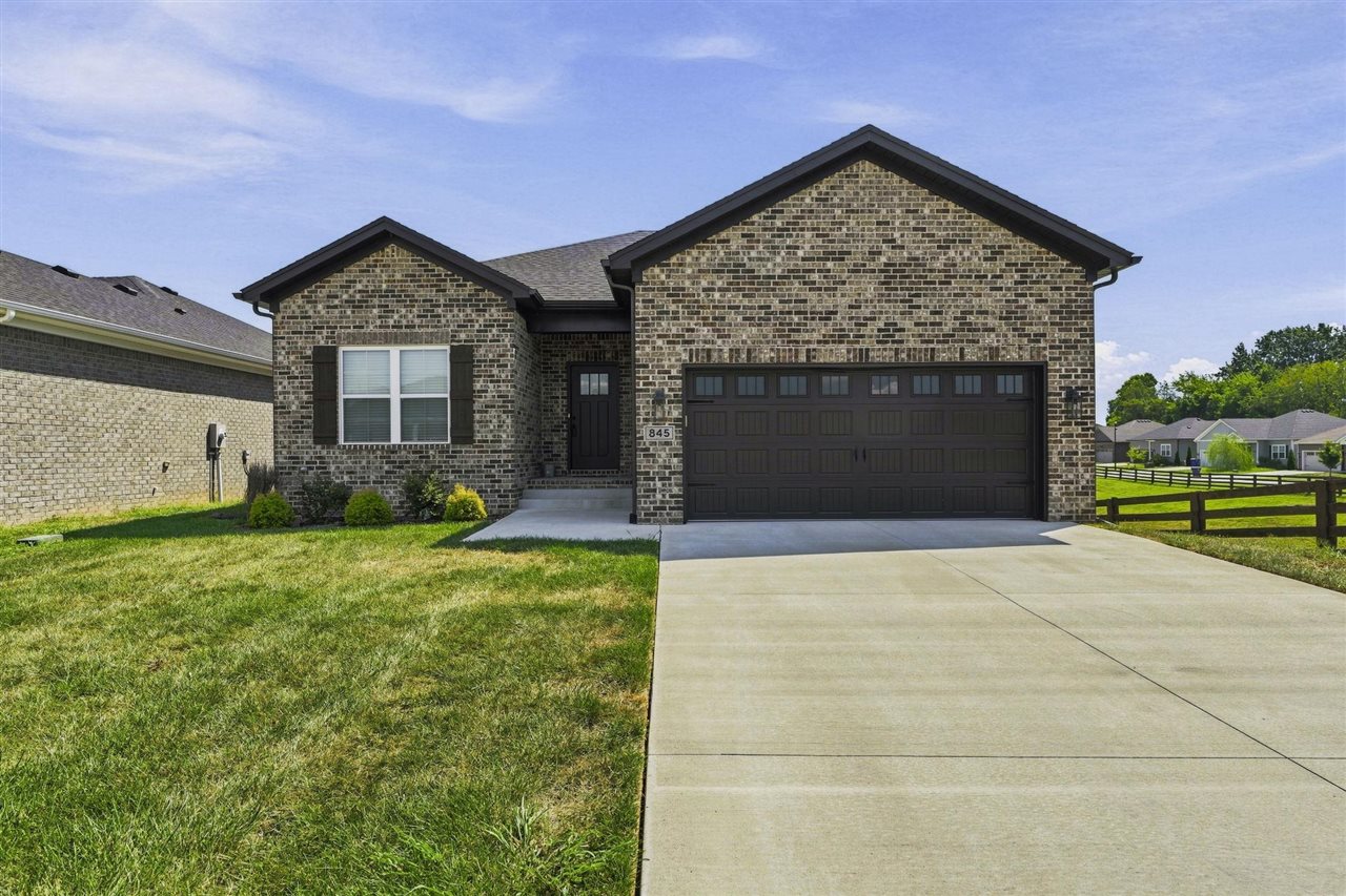 845 Poplar Log Drive — photo