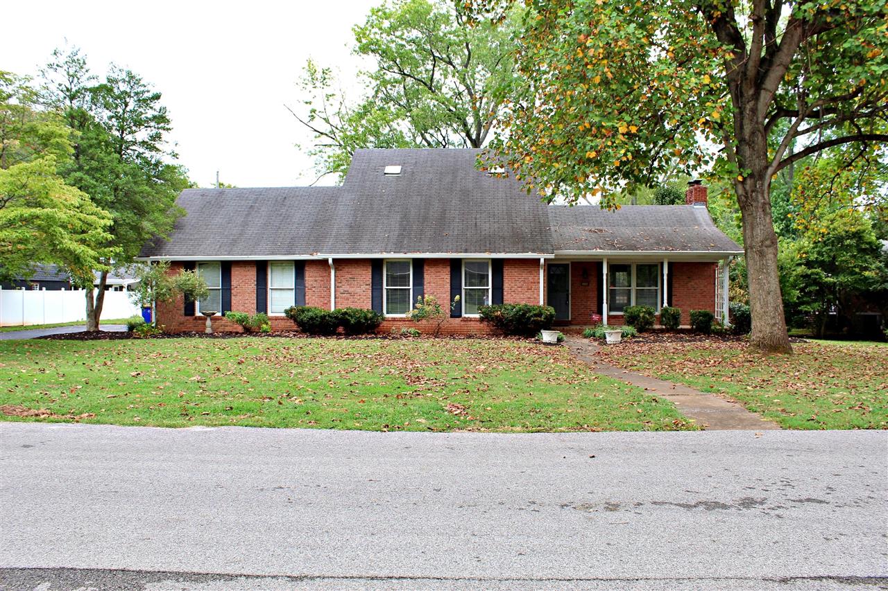 662 Windmill Circle — photo