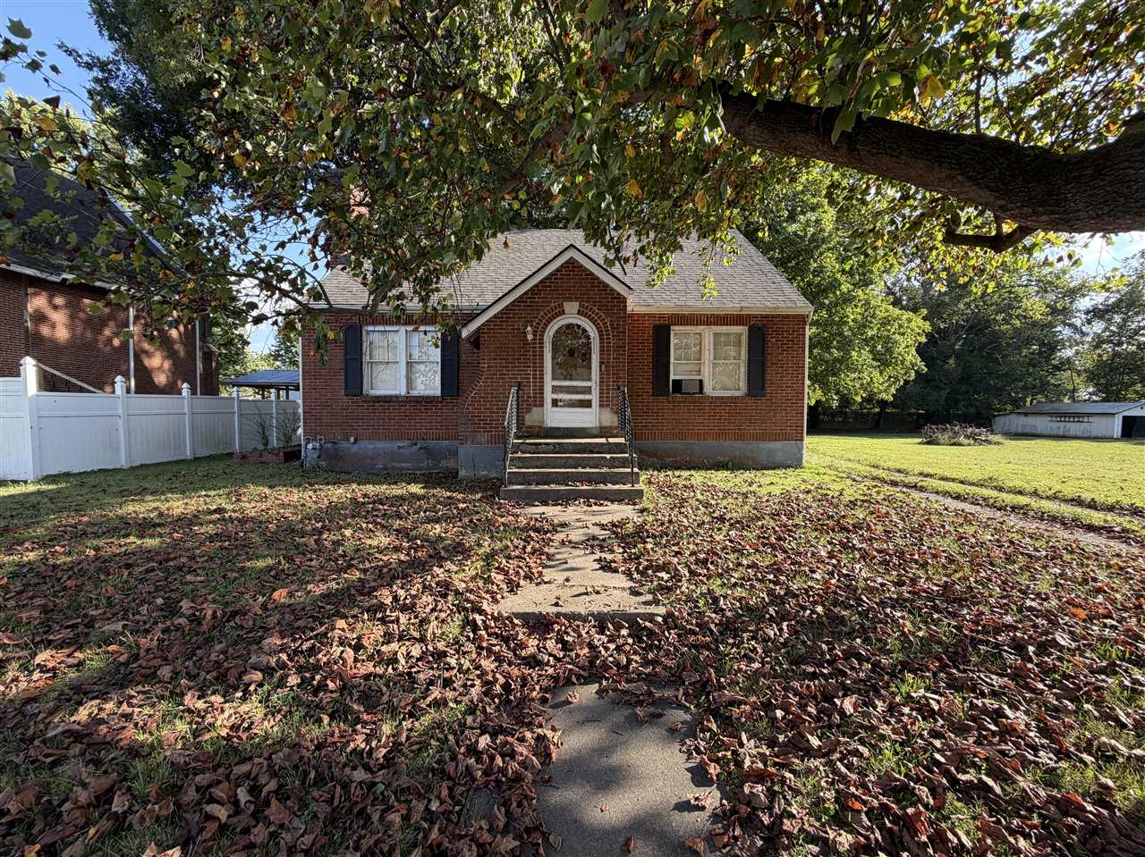 208 E Third Street, Perryville, KY 40468 — photo 2