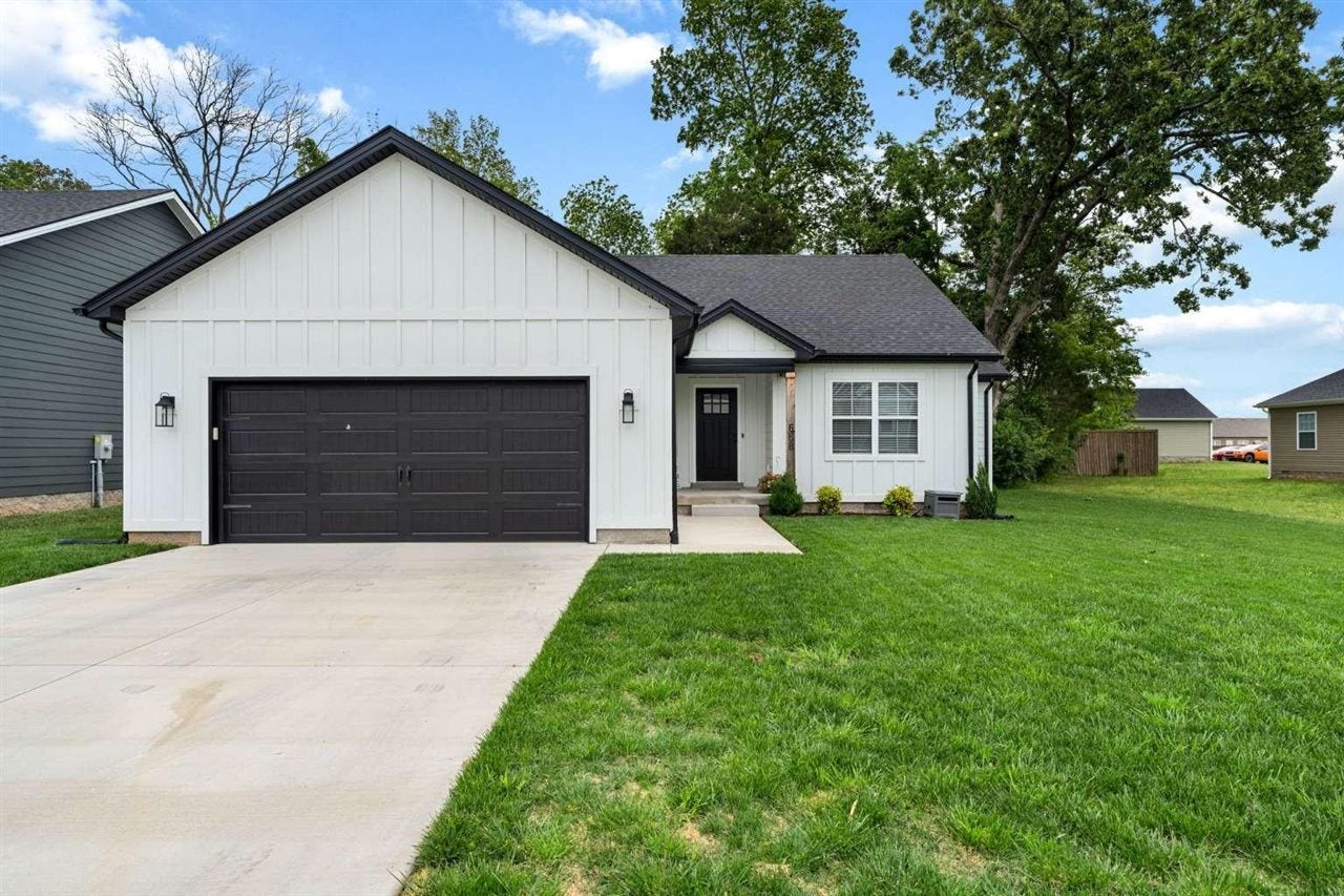 668 Pleasant Meadow Lane — photo