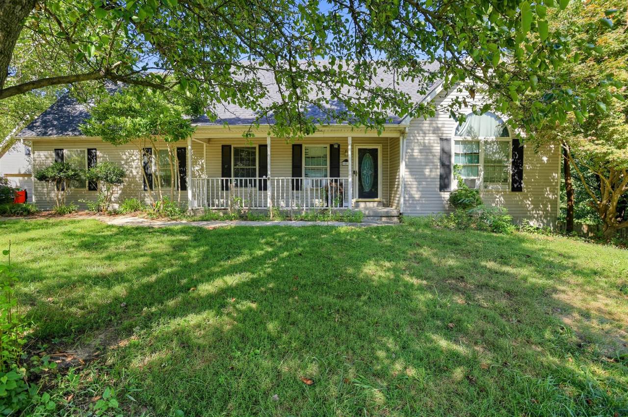 1017 Poplar Trace — photo