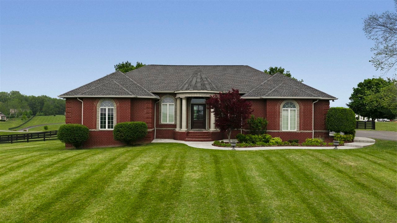 260 Stone Trace Court — photo