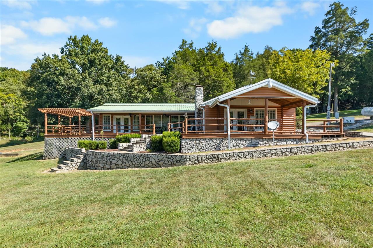 1533 Westbrook Road — photo
