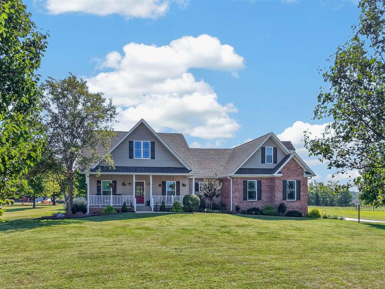 46 Green Meadow Drive — photo