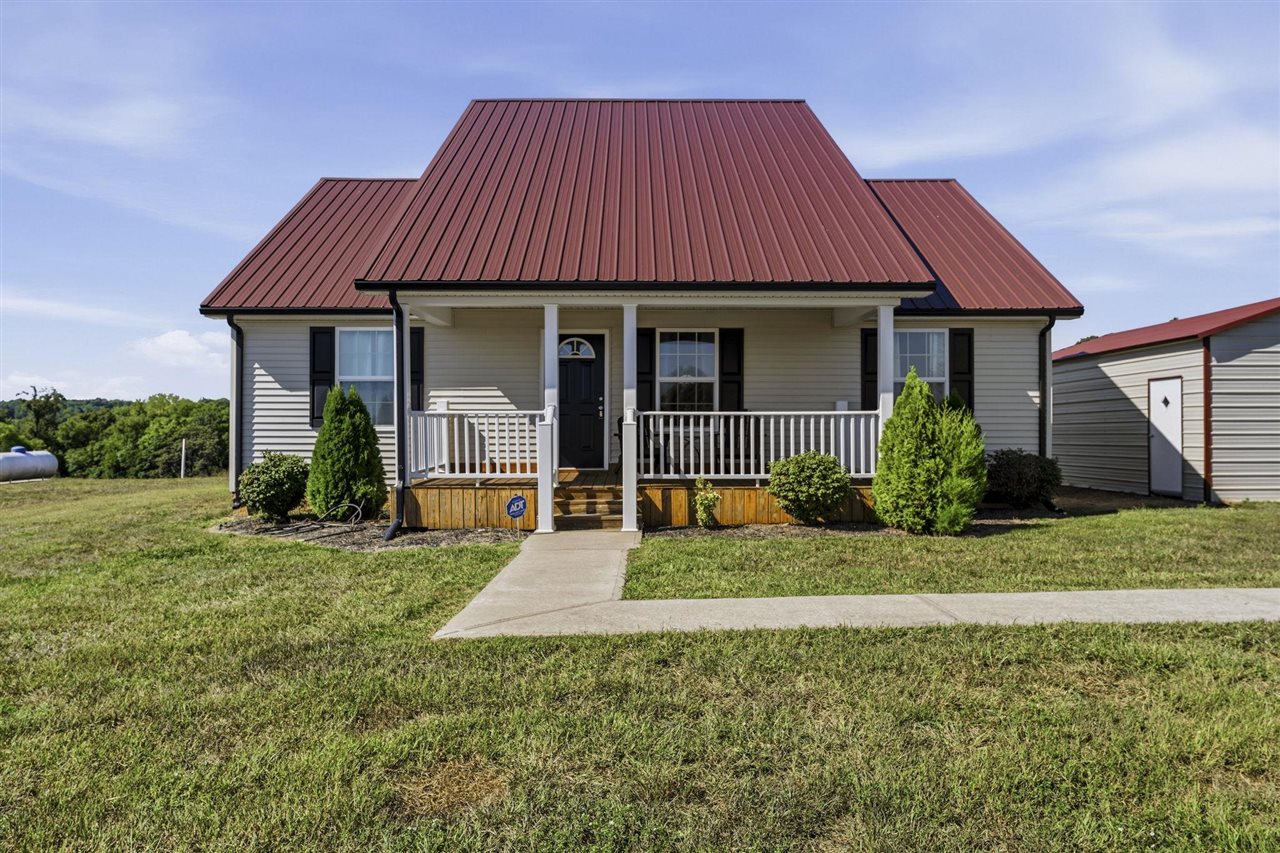 593 Hollis Thomas Road — photo