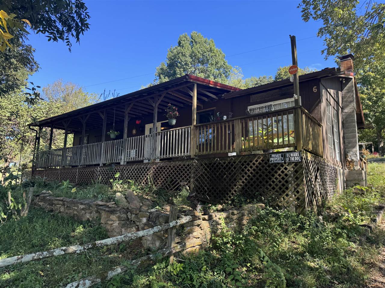 6012 Morgantown Road — photo
