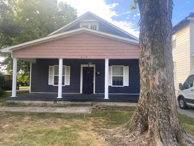 208 Hopkinsville Street — photo