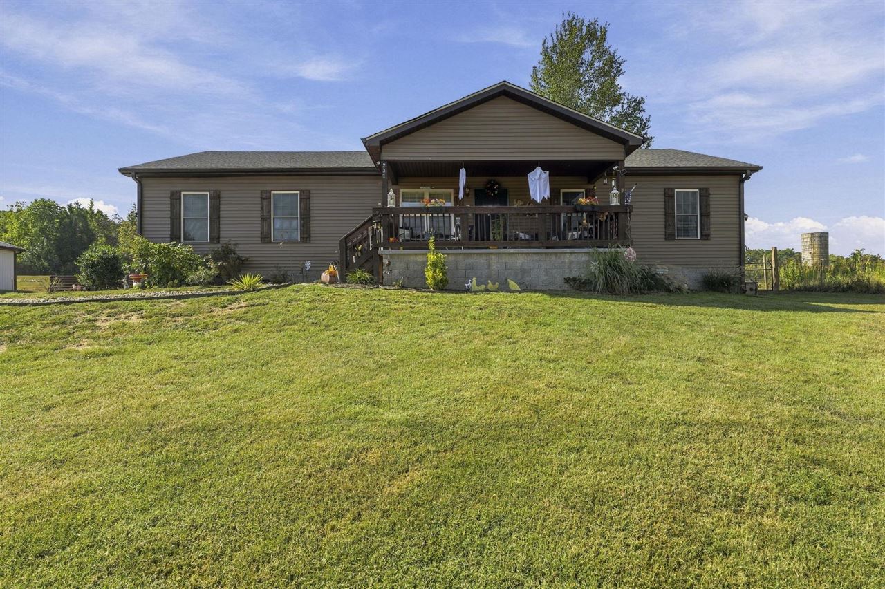 237 Apple Valley Road — photo