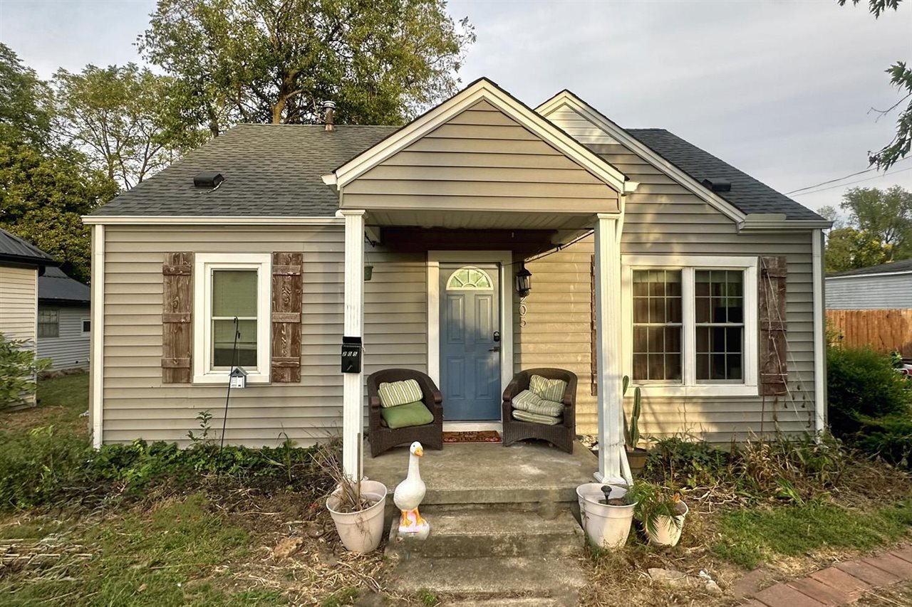 205 S Court Street — photo