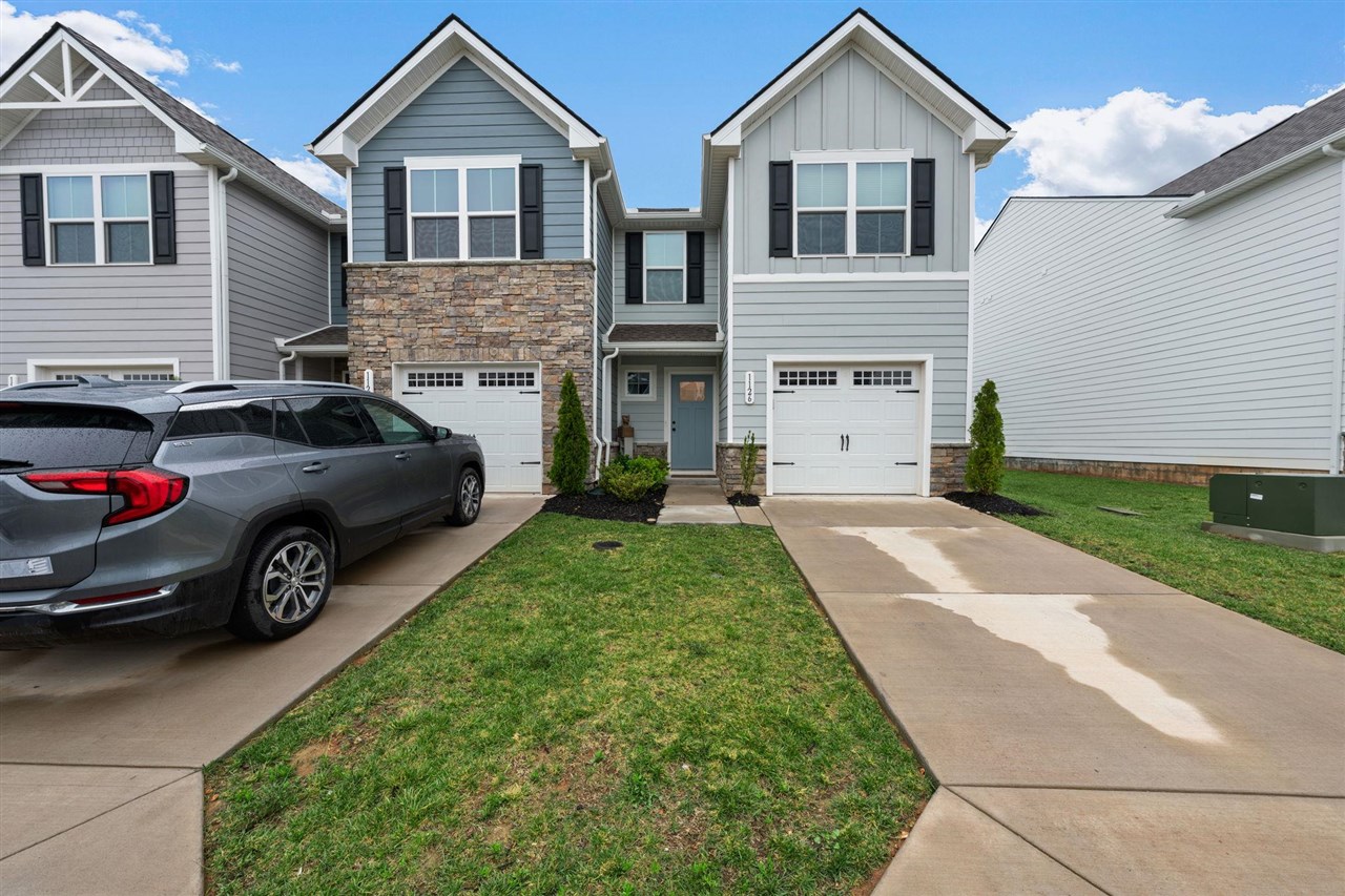 1126 Aubrey Meadows Place — photo