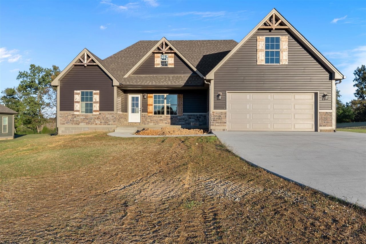 380 Walnut Grove Drive — photo