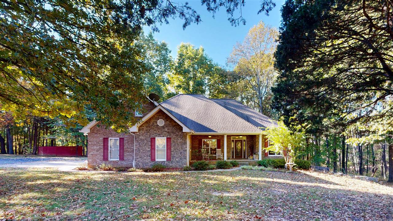 5125 Halifax Road — photo