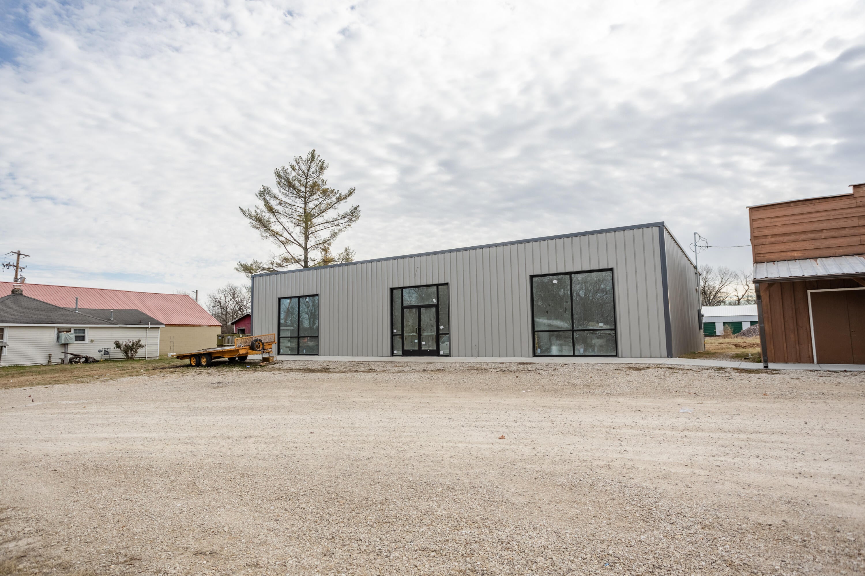326 W Main Street — photo