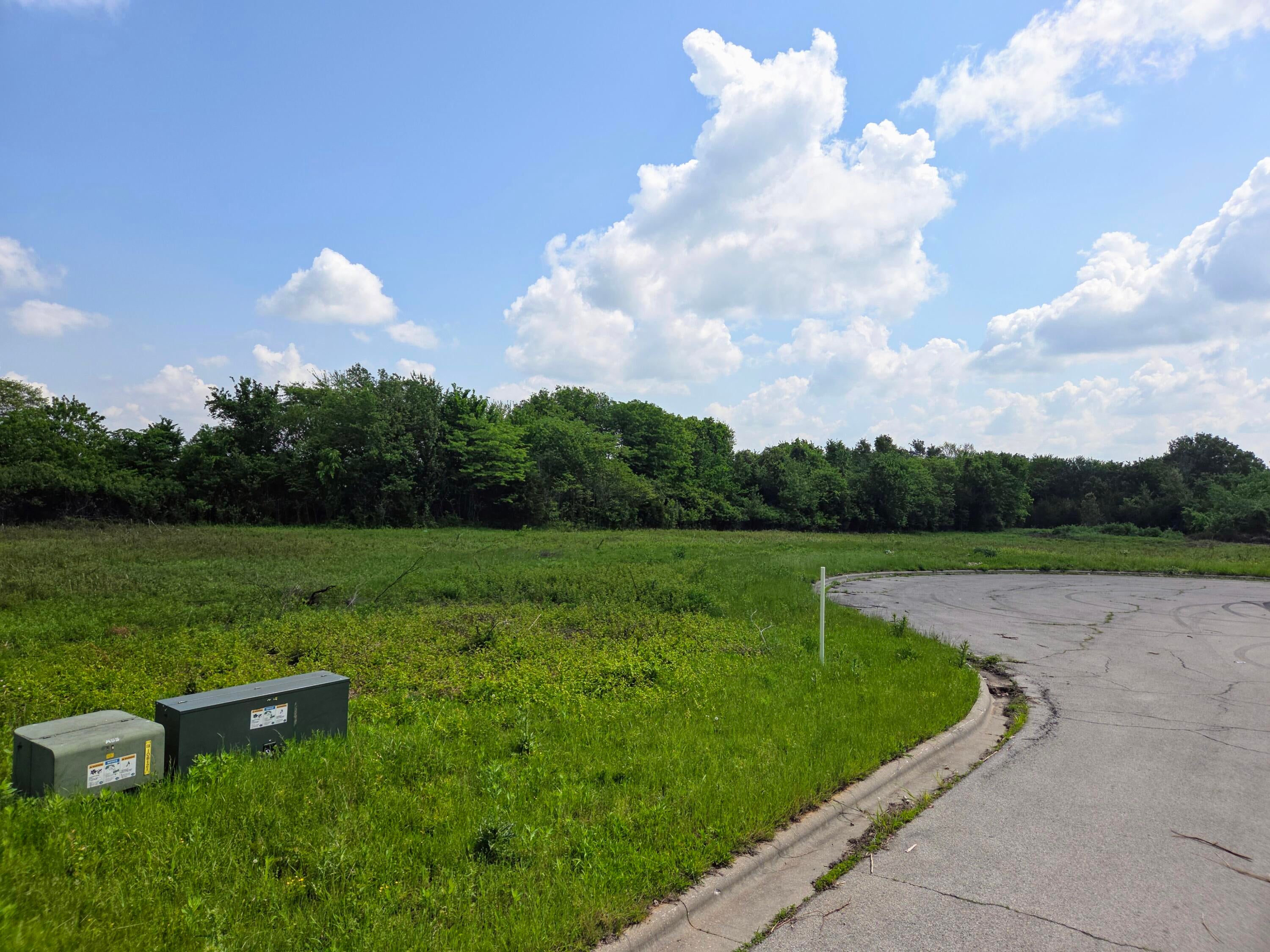 865 E Colter Drive Lot 8 — photo