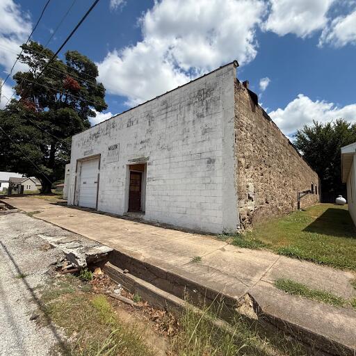 223 S Church Street — photo