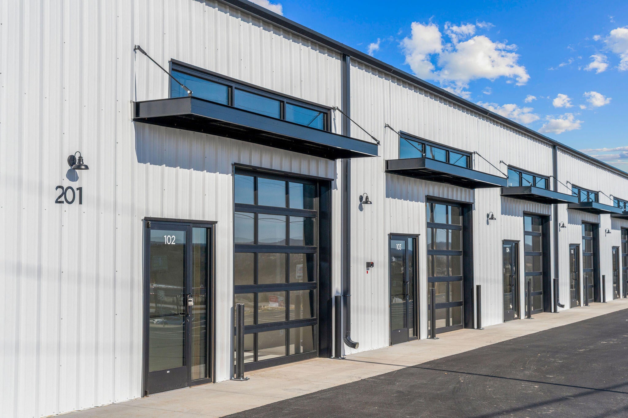 201 Blue Sky Lane 8 — photo